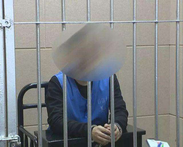 偷女人的丝袜内衣内裤_性感内衣内裤的女人