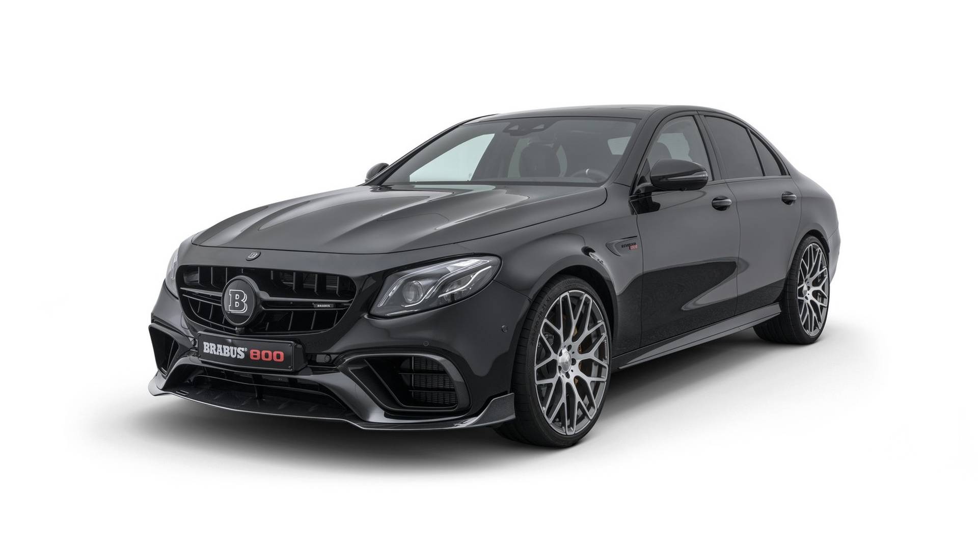 巴博斯amg e63s配置了双涡轮增压4.