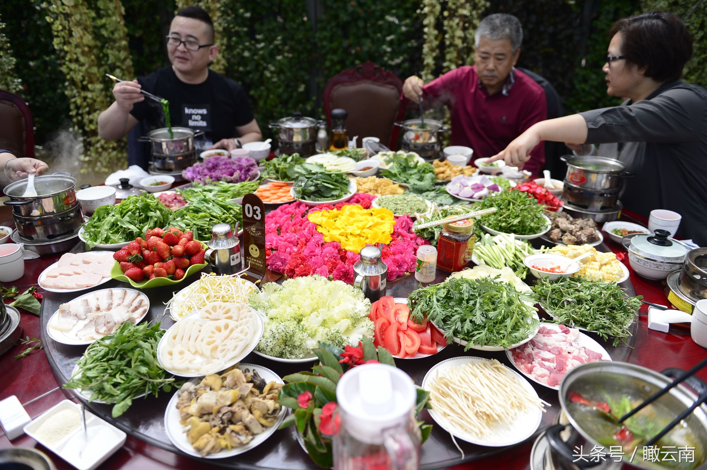 快来云南赏花吃鲜花宴 这些花你吃过吗?