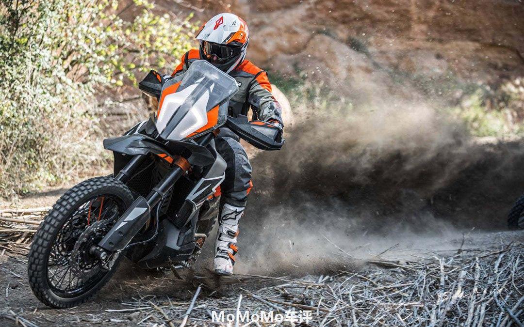 中量级野驴ktm790adv谍照未来春风国产你觉得什么价格可以接受呢