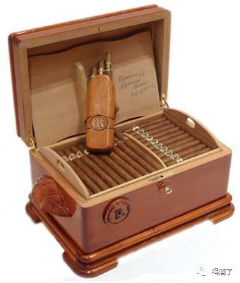 雪茄 | 古巴纪念保湿盒雪茄之2002年