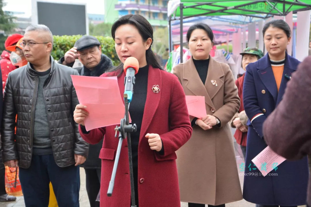 三八维权周正式启动崇仁让广大妇女学会用法律保护自己合法权益