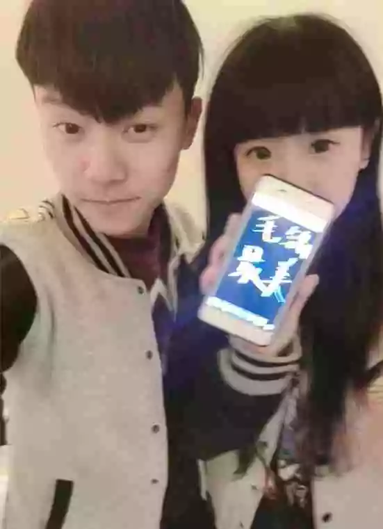 杨清柠怎么火的先看看她的历届男友