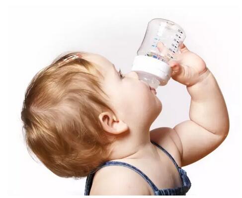婴儿腹泻奶粉排行榜_奶粉婴儿奶量标准表图