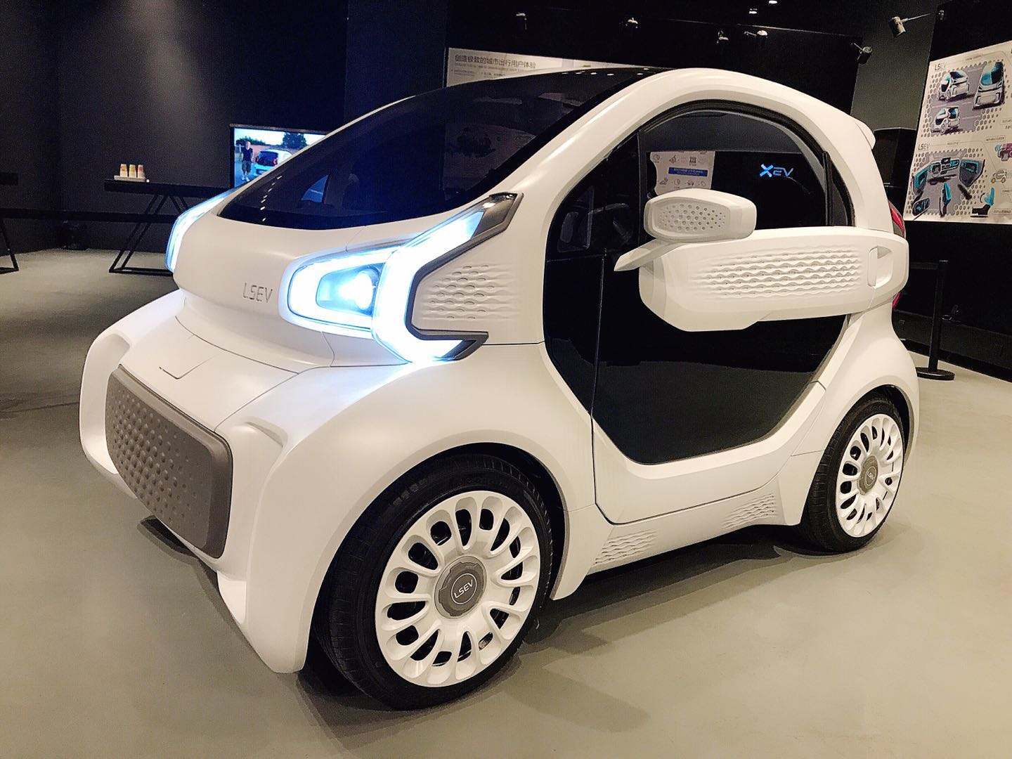 全球首辆3D打印新能源电动车,亮相3D打印博物