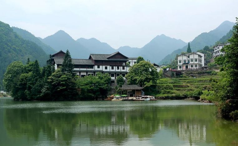 青田县:太极湖水利风景区