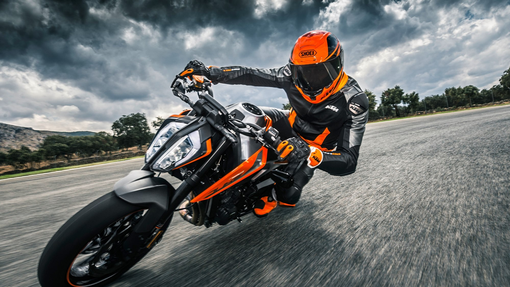 2018首款中量级钢炮车型登场:ktm 790 duke