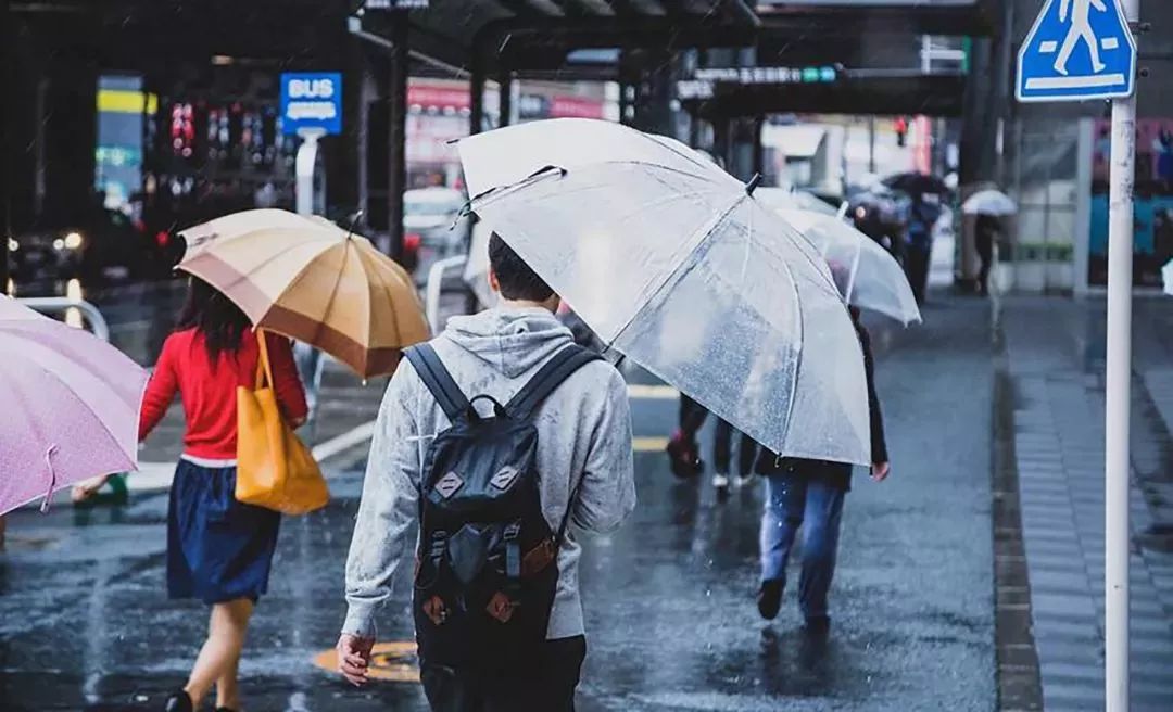 强对流天气来啦!接下来,深圳就是雨雨雨雨雨雨