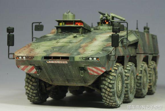 德国世界第一装甲车拳击手装甲运兵车模型
