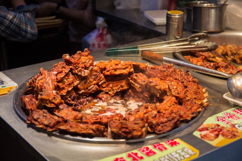 深圳东门町小吃街：大杂烩风味，所有美食来自全国各地