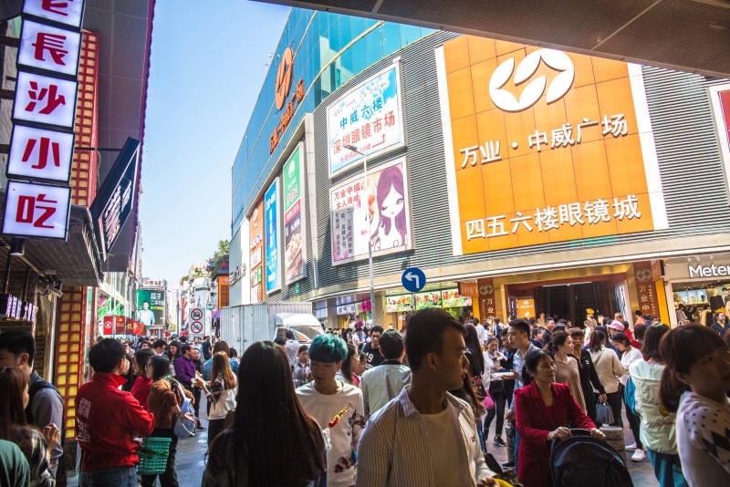 深圳东门町小吃街：大杂烩风味，所有美食来自全国各地