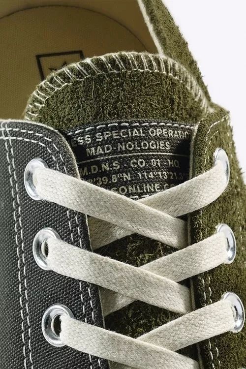 阿乐粉丝怎能错过这双MADNESSxConverseChuckTaylo