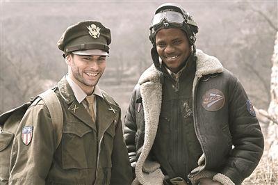 二战陈纳德率飞虎队助华对日作战,2000多名美国飞行员