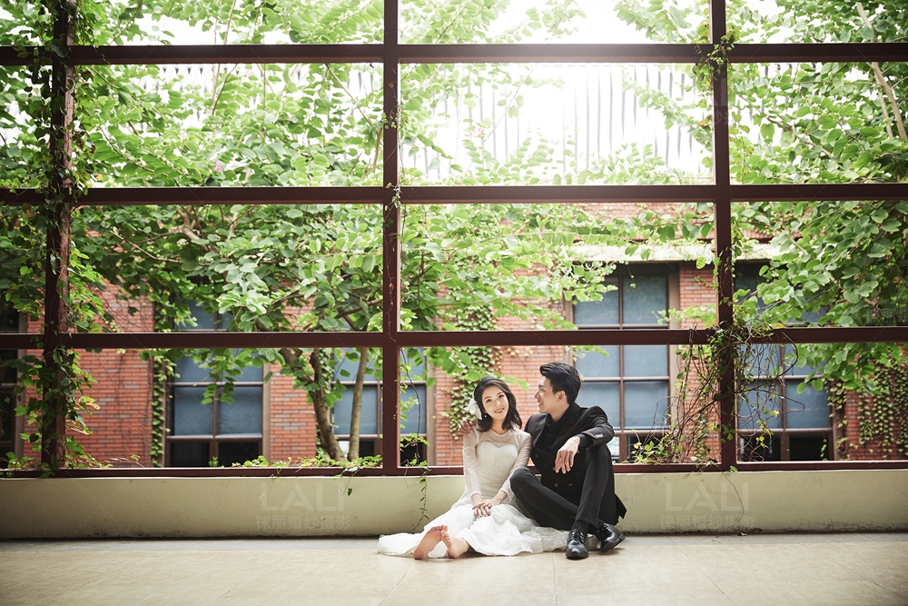 90后韩式婚纱摄影_郑州米夏婚纱摄影工作室风格适合90后,婚纱照前十名哪家好