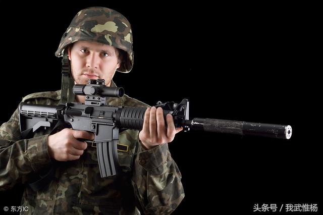 我们军队 m4a1 步枪