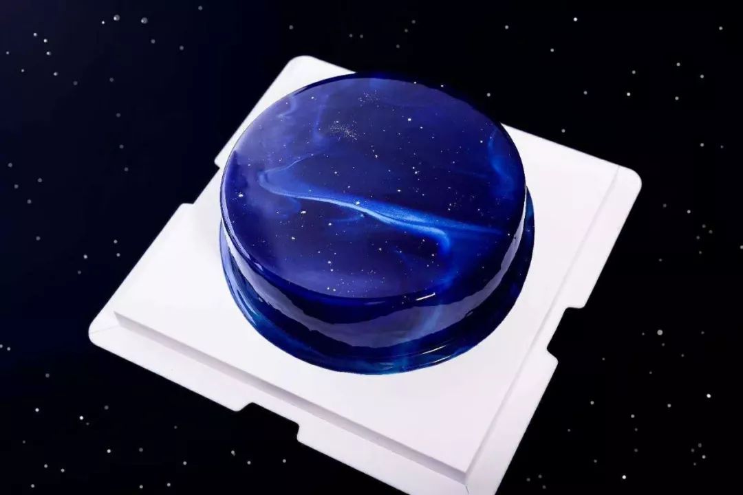 星空镜面蛋糕