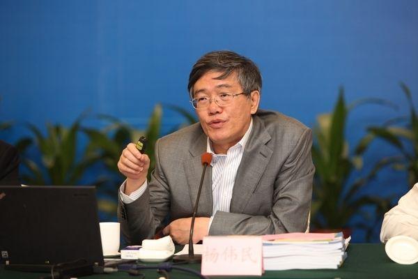 深圳盲目追求gdp案例_城镇化上半场追求GDP增长下半场应以人为本