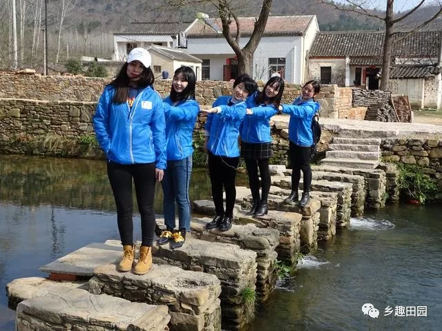 乡村旅游志愿者走进随州广水桃源村