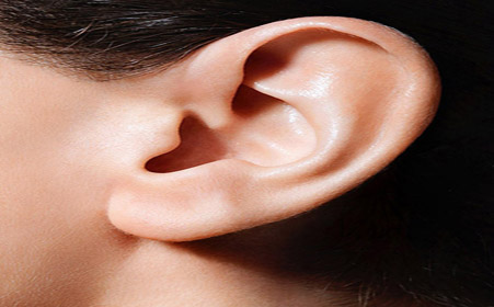耳廓假囊肿的鉴别是怎样的