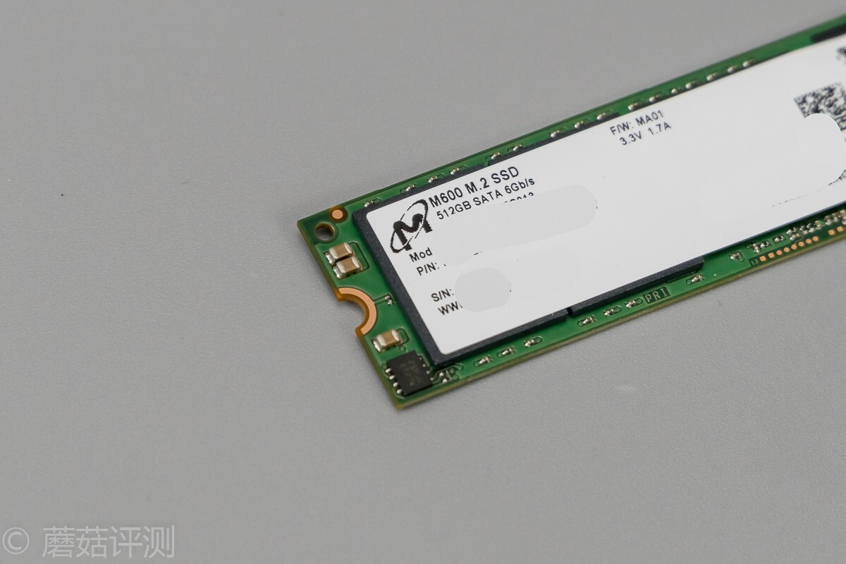 512gb sata还是256gb nvme 镁光m600 m2 512g固态 开箱评测