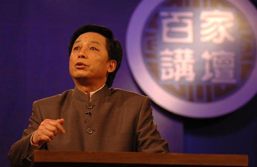 姜文时隔25年再演电视剧,易中天担当历史顾问投资高达七亿