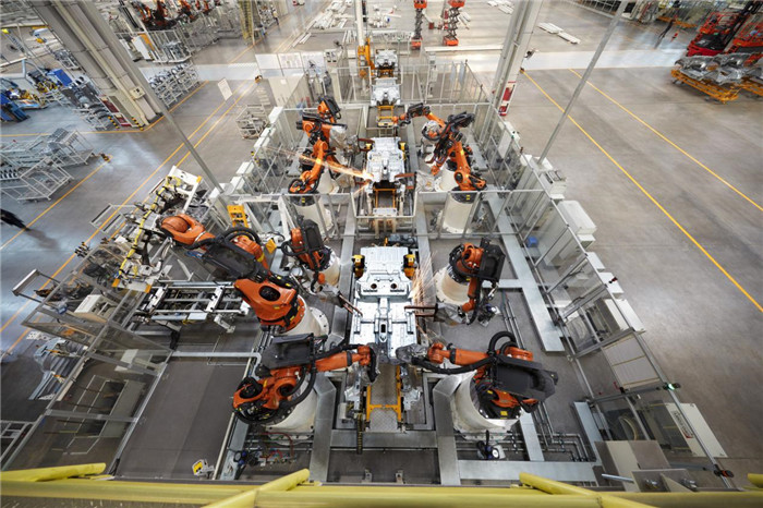 汽车 正文  宝沃工厂为中德智造示范工厂,其生产线设备包含工业机器人