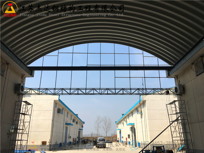 产品简介江苏杰达钢结构工程有限公司专业在揭阳地区制作安装仓间罩棚