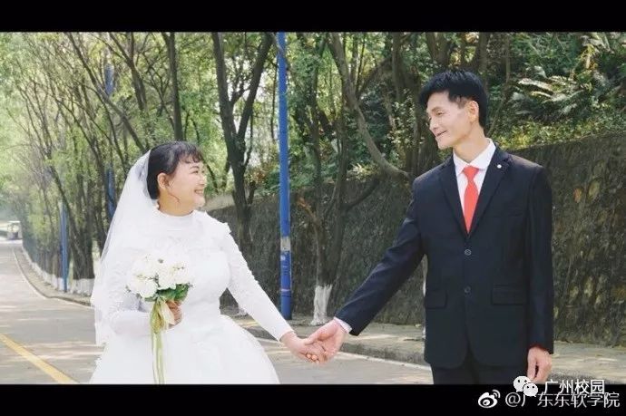 贰婶贰叔婚纱照_莎莎和本叔婚纱照