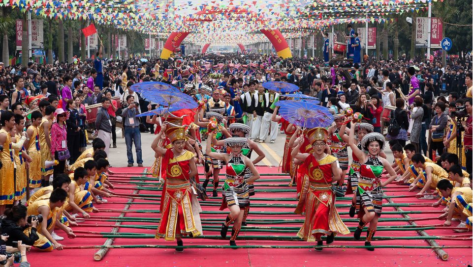 广西壮族人口有多少_宁明 一个让人出神入 画 的地方