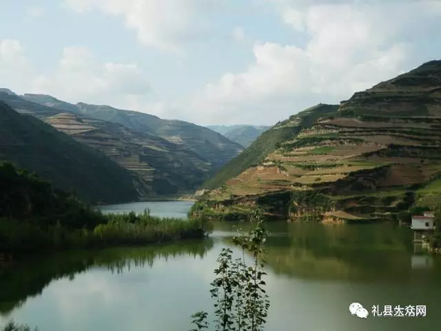 组图静谧的甘肃陇南礼县苗河水库风光无限醉美了