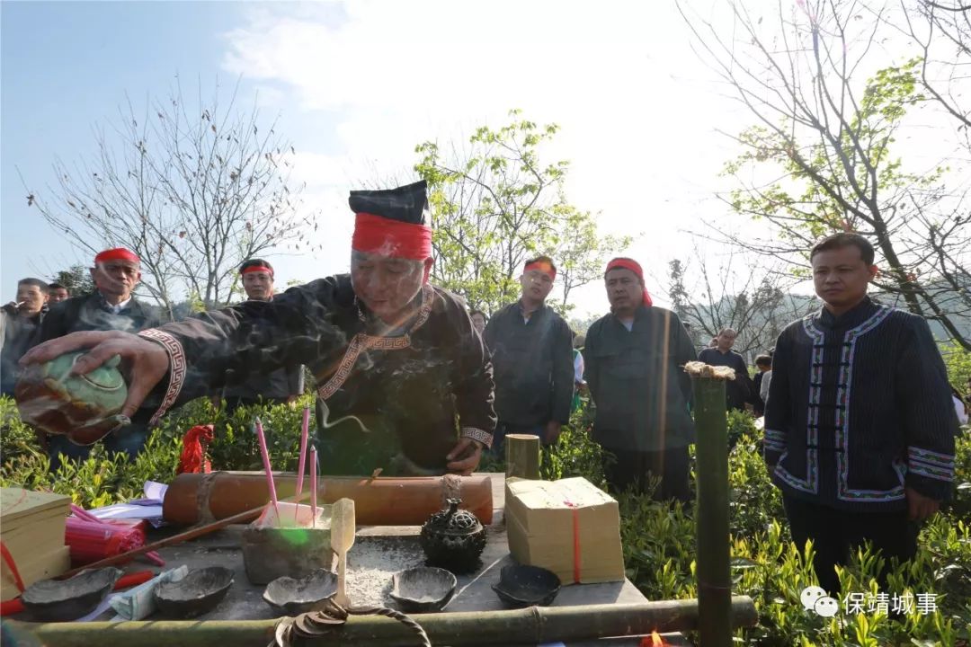 保靖县有多少人口_精神病人校门口打人 保靖民警出动冒危险处置(3)