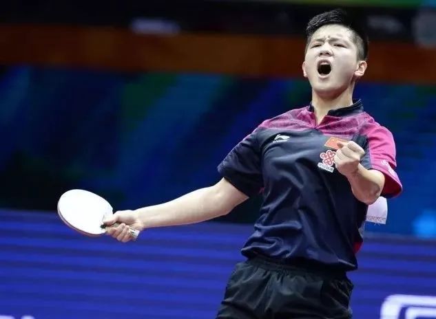 国际乒联官网正式公布4月的最新世界排名,樊振东个人职业生涯首次登上