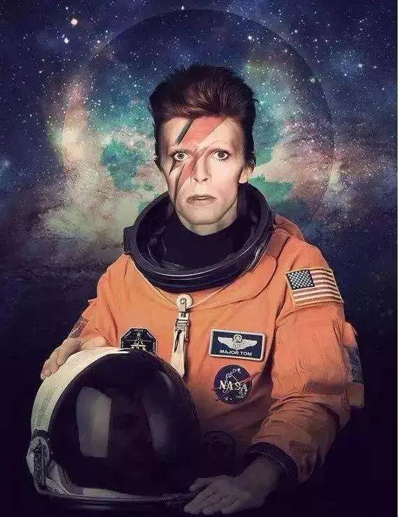 《space oddity》中的major tom