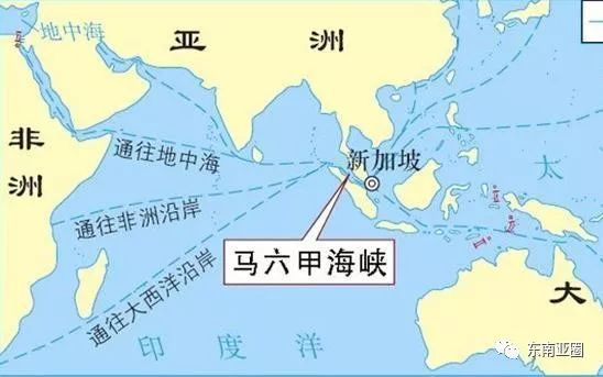 海峡位于马来半岛和印尼的苏门答腊岛之间,是连接中国南海和安达曼海