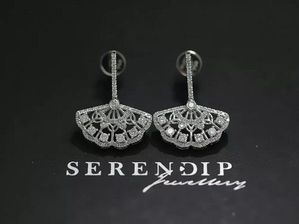 定制的真正诠释 温情的珠宝品牌Serendip诗兰甄品让你气质升级 