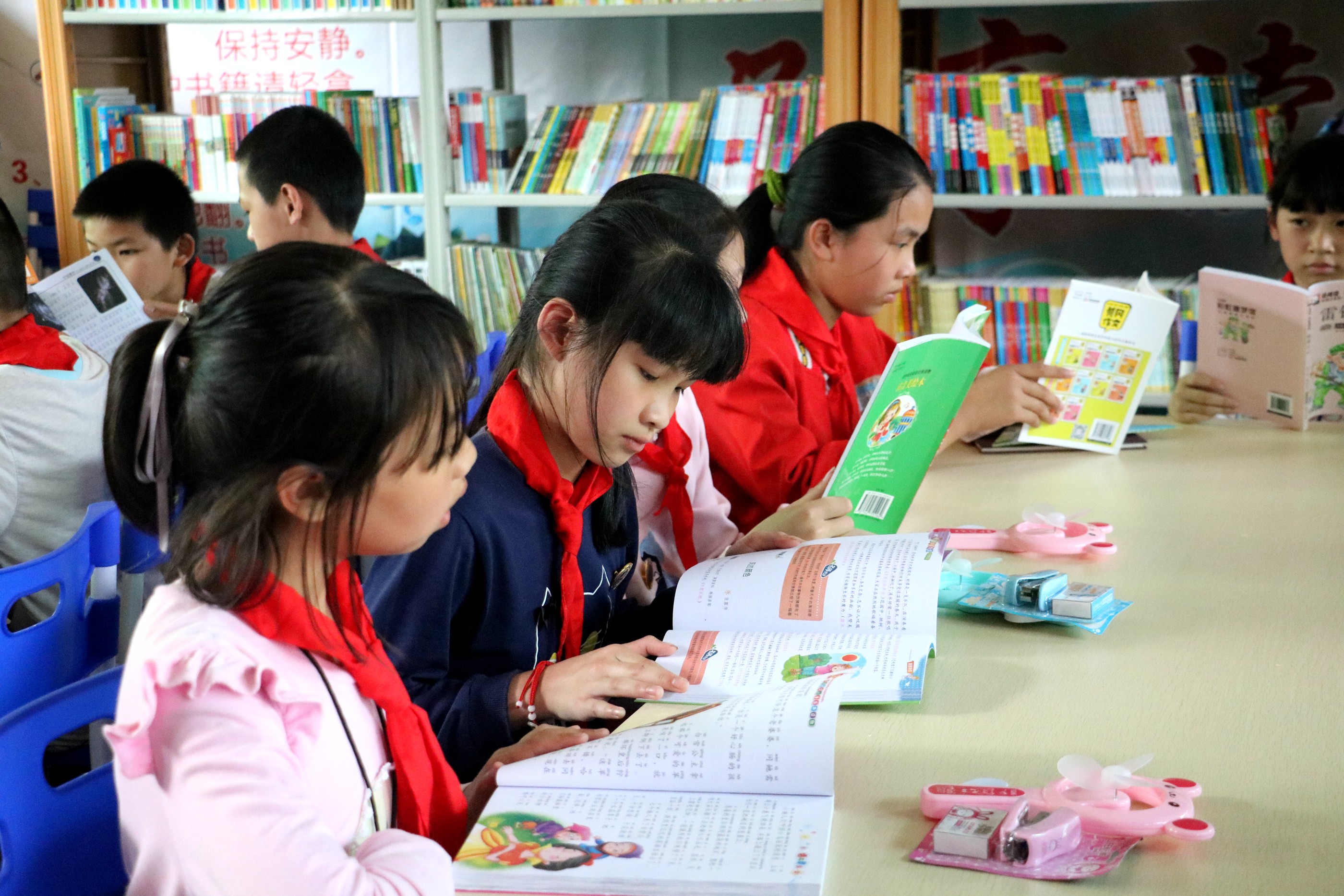 春风三月,聚爱圆梦--广宁曾村小学精准扶贫助学活动圆满举行