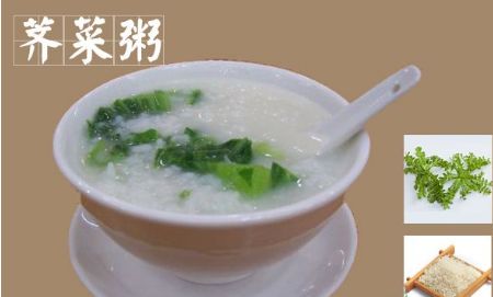 荠菜粥原料:新鲜荠菜250克,粳米50～100克.