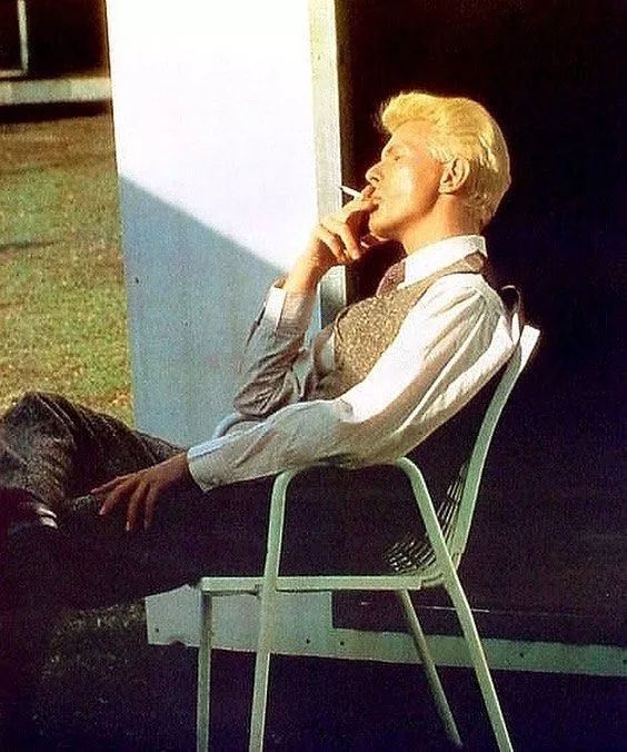 年纪越大你就会活得越像自己davidbowie