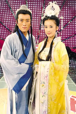 2006年杨子与黄圣依合作主演电视剧《凭什么爱你》《天仙配》