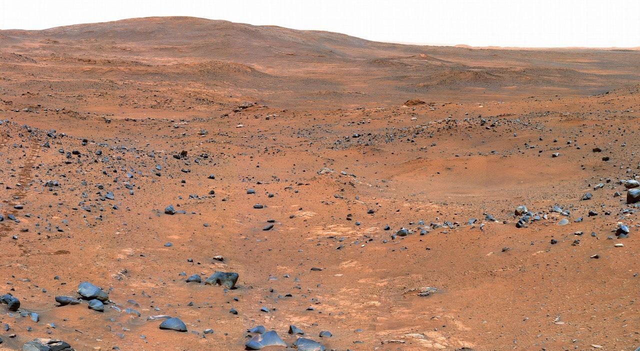 火星的巨大峡谷普遍存在着明显的冲刷痕迹!
