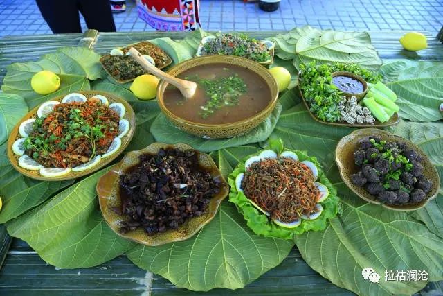 带上你的特色美食参加阿朋阿龙尼民族特色餐饮展示