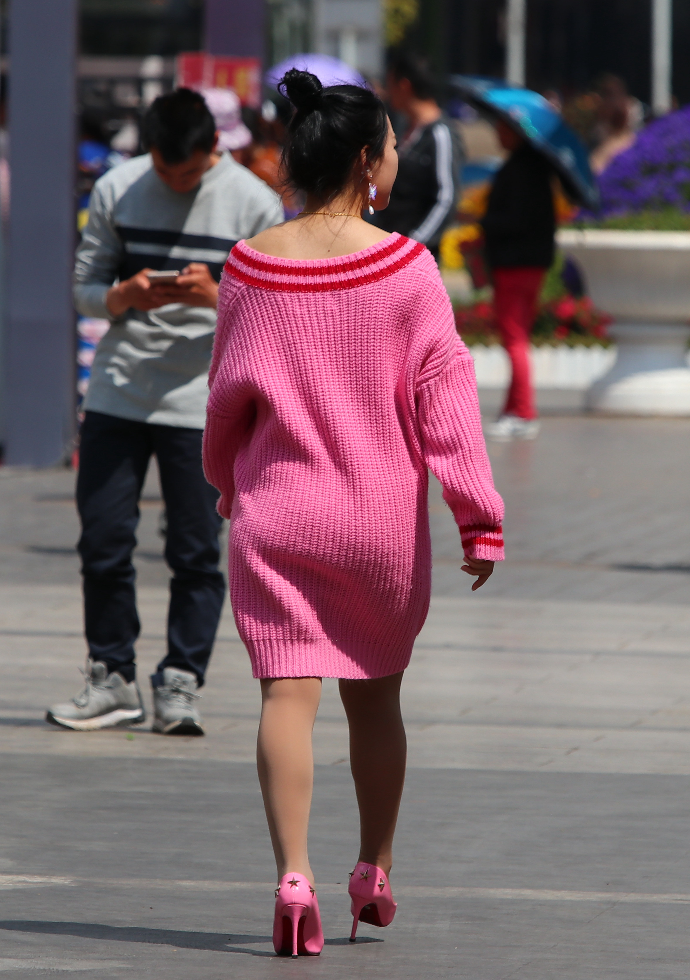 [2021-06-11] 国色美图之穿粉红色高跟鞋的性感小妹（八） [98P] - 库里丝