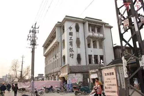 老胜利剧场(1)老百货公司盐城老汽车站(建军路38岗西侧)老解放南路19