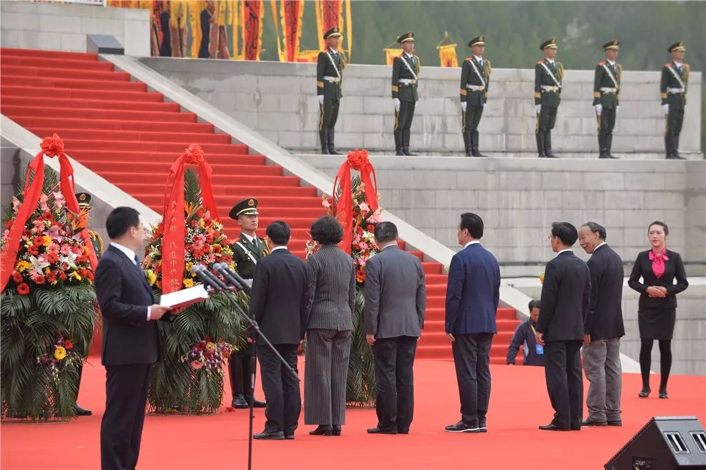 清明公祭轩辕黄帝典礼在陕西黄陵举行,海内外万余华人齐聚!