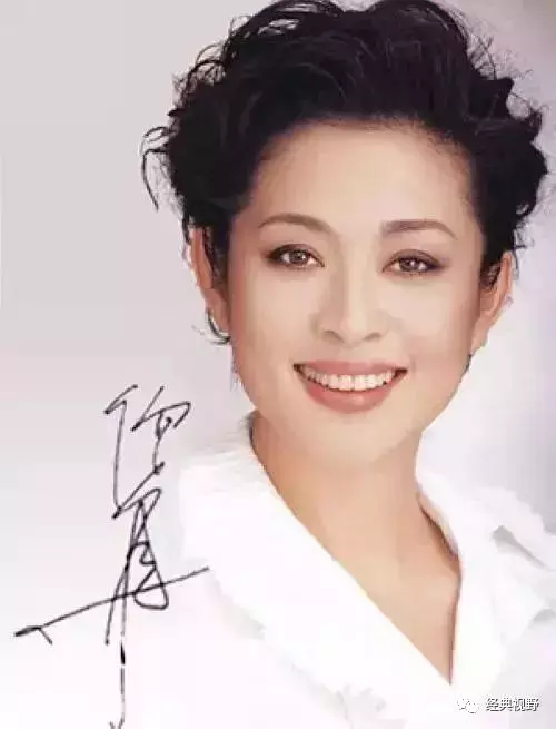 倪萍年轻时候有多美,一组她的靓照