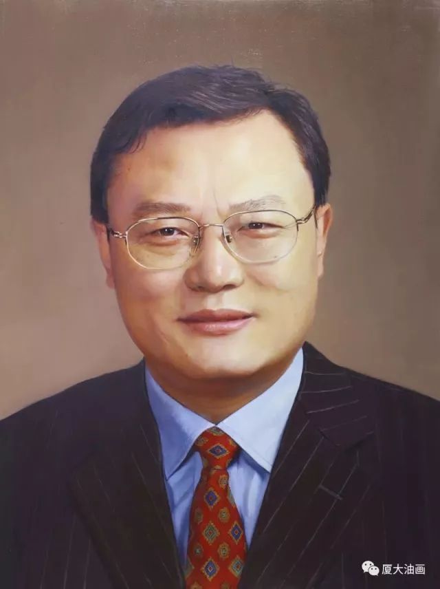 朱崇实任期:1999年4月 2003年5月第九任厦门大学校长教授陈传鸿任期