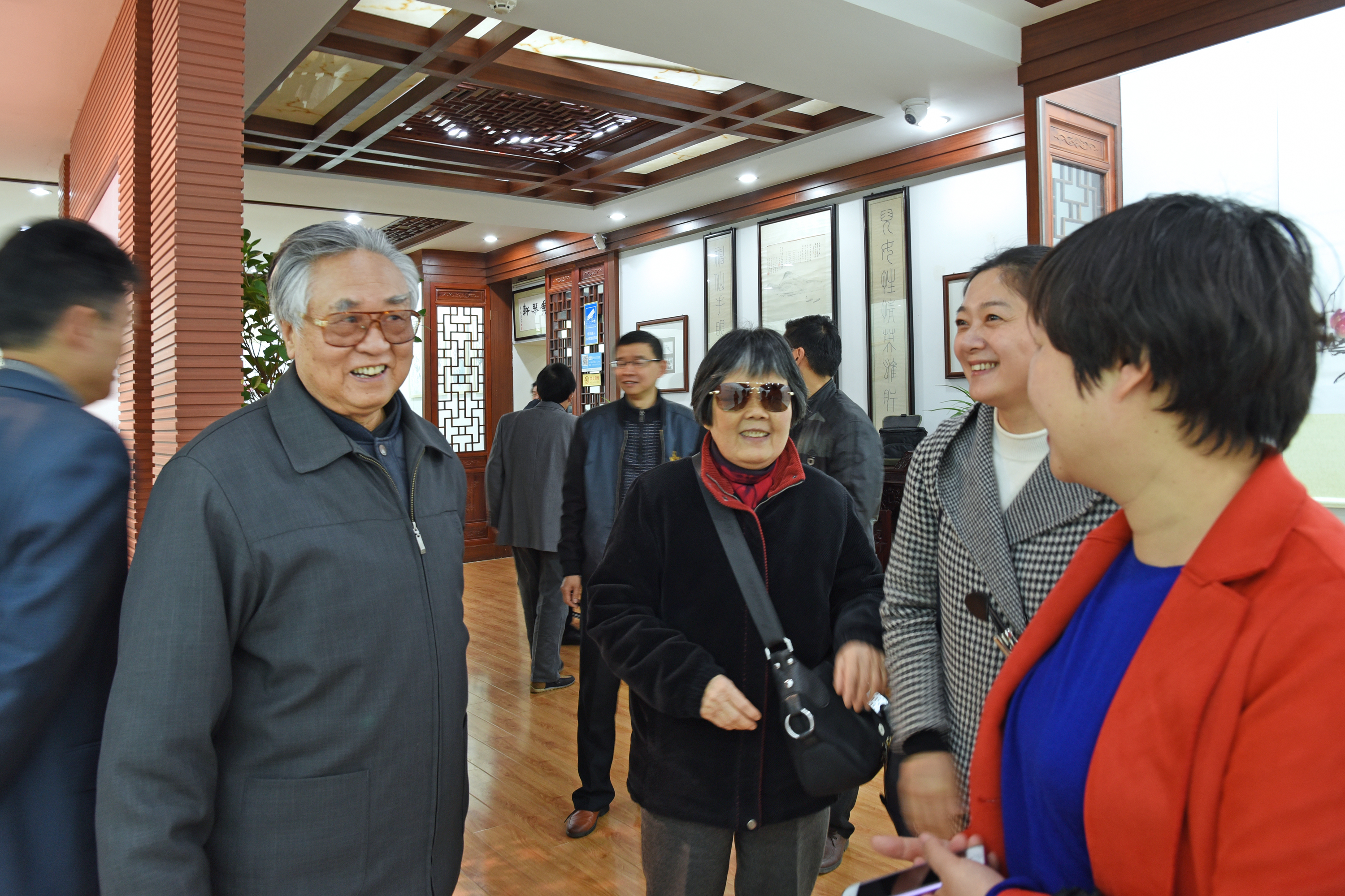 天籁自鸣性静情逸│唐根生书画小品展在安庆市懒悟艺术馆举行