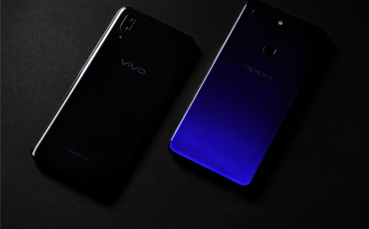 oppo r15和vivo x21哪个好?手游时代畅快最重要