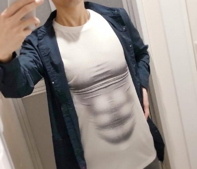 日本推出一下子就能拥有腹肌的t恤这么骗自己真的好吗