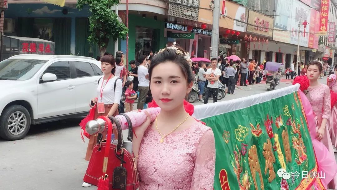 潮汕十年一次民俗文化美女游行图全集超级养眼马上收藏